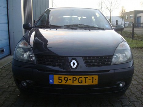 Renault Clio - 1.2-16V Dynamique 2002 Apk 11-2020 - 1