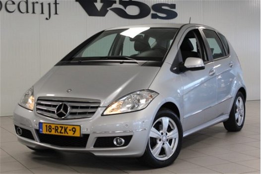 Mercedes-Benz A-klasse - 180 Business Class Avantgarde | PDC | Cruise | Telefoon | Airco - 1