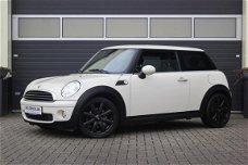 Mini Mini Cooper - One Xenon 17 Inch Wit