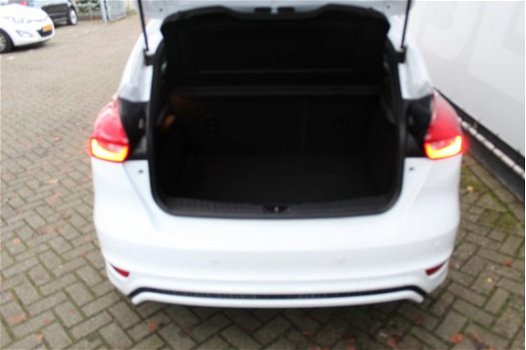 Ford Focus - 1.0 ST-Line Navi, climate, cruise, camera, PDC achter, LED - 1