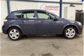 Opel Astra - 1.3 CDTi Elegance /LMV/5-DEURS/ONDERHOUD/CLIMA/NAP - 1 - Thumbnail