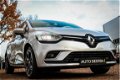 Renault Clio Estate - TCe 90 Intens Stoelverwarming | 17'' Lichtmetalen velgen - 1 - Thumbnail