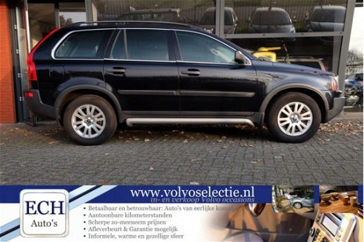 Volvo XC90 - D5 163 pk Automaat Momentum, Leer, 7 persoons - 1