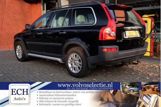 Volvo XC90 - D5 163 pk Automaat Momentum, Leer, 7 persoons - 1