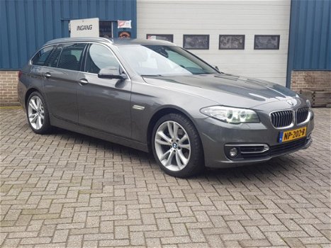 BMW 5-serie Touring - 520i Executive - 1