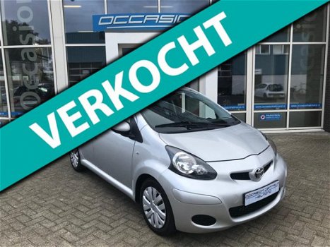 Toyota Aygo - 1.0-12V Comfort / Airco / APK / 5 Deurs / - 1