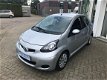 Toyota Aygo - 1.0-12V Comfort / Airco / APK / 5 Deurs / - 1 - Thumbnail