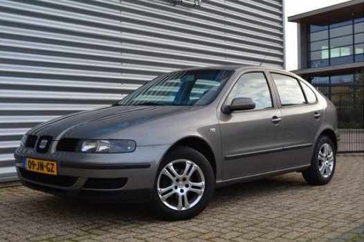 Seat Leon - 1.6-16V Stella Navi/Airco/Org.Nederlands - 1