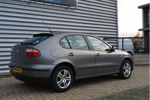 Seat Leon - 1.6-16V Stella Navi/Airco/Org.Nederlands - 1