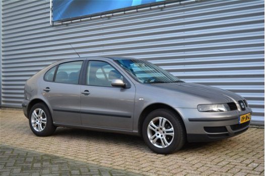 Seat Leon - 1.6-16V Stella Navi/Airco/Org.Nederlands - 1