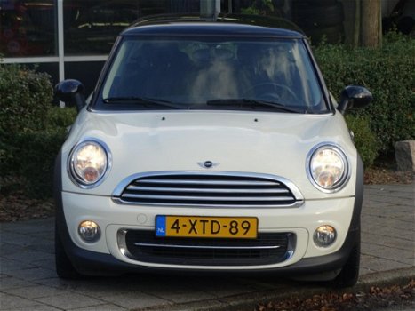 Mini Mini Cooper - 1.6 Pepper NIEUWE APK - AIRCO - LAGE KM STAND - KEURIGE STAAT - ELEKTR RAMEN - 1