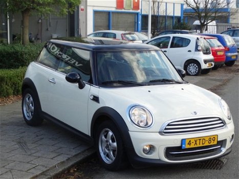 Mini Mini Cooper - 1.6 Pepper NIEUWE APK - AIRCO - LAGE KM STAND - KEURIGE STAAT - ELEKTR RAMEN - 1