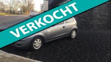 Opel Corsa - 1.0-12V Essentia