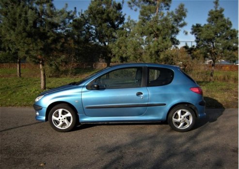 Peugeot 206 - 1.6-16V XS - 1