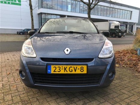 Renault Clio - 1.2 Special Line - 1