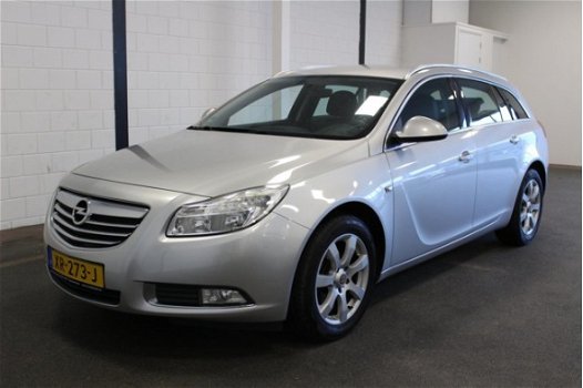 Opel Insignia Sports Tourer - 1.8 Edition 6-bak, Leder, Navi - 1