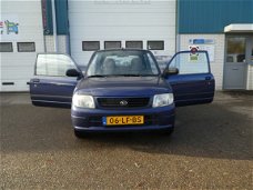 Daihatsu Cuore - 1.0-12V DVVT STi