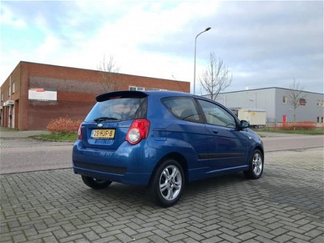 Chevrolet Aveo - 1.2 16V LS+ NIEUWE APK KEURING - 1