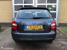 Skoda Fabia - 1.4-16V Elegance, Airco, Cruise, Nette auto