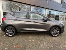 Ford Fiesta - 1.1 Trend| Navigatie | climate control | 17” l.m. Velgen | PDC