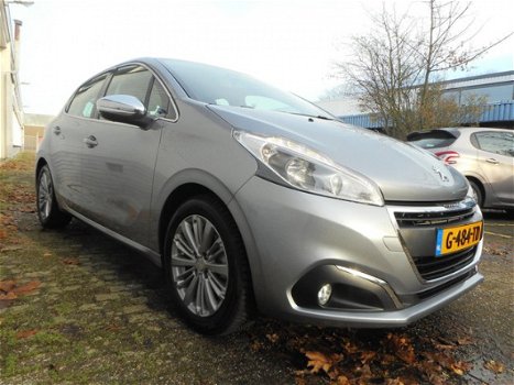 Peugeot 208 - Speciale one 5-drs - 1