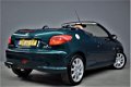 Peugeot 206 CC - 2.0i 16V 136pk Roland Garros Youngtimer Leer/Clima/2deEigenaar/Lmw/130dkm NAP - 1 - Thumbnail