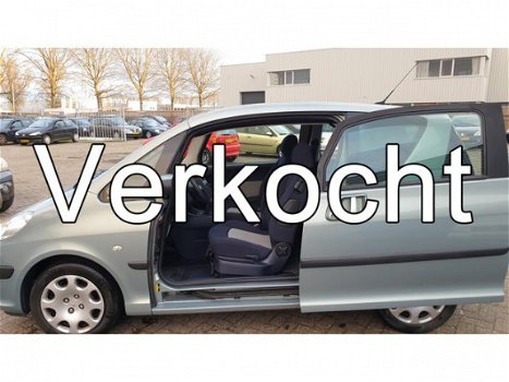 Peugeot 1007 - 1.4 Gentry Goed rijdende en zeer nette Auto, Airco, Electr pakket APK 25-09-2020 - 1