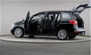 BMW 2-serie Gran Tourer - 216d Corp. Lease Essential Business, Navigatie, Panoramadak, Trekhaak, 7-p - 1 - Thumbnail