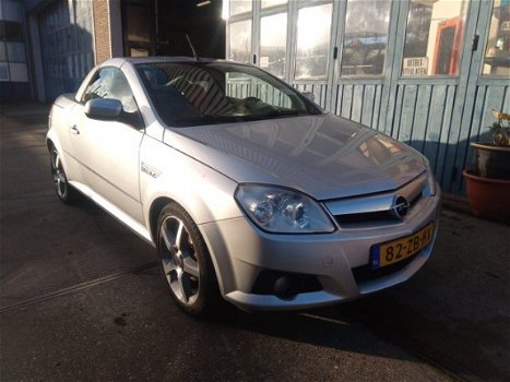 Opel Tigra TwinTop - 1.4-16V Linea Rossa - 1