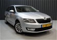 Skoda Octavia - 1.6 TDI DSG automaat Business Line Ambition Navi Cruise - 1 - Thumbnail