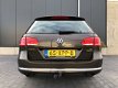 Volkswagen Passat Variant - 1.6 TDI Comfort Executive Line BlueMotion Navigatie Cruise control - 1 - Thumbnail