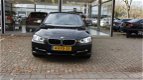 BMW 3-serie - 320i Efficient Dynamics Edition | Sport Edition | Xenon | Leer | Navigatie | Achterban - 1 - Thumbnail