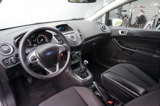 Ford Fiesta - Style 1.0 66 PK | Airco | Start/Stop | AUX-aansluiting | CD-speler - 1
