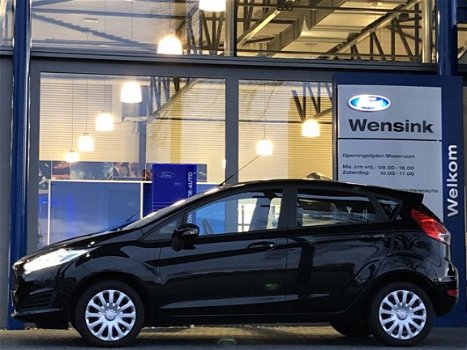 Ford Fiesta - 1.0 Style Essential Airconditioning | elektrische ramen voor | Bekerhouders middencons - 1