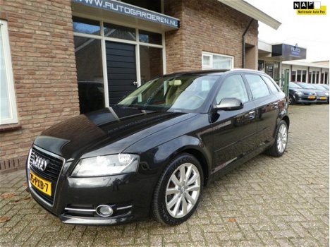 Audi A3 Sportback - 1.6 TDI Ambiente Pro Line Automaat / Dealeronderhouden - 1