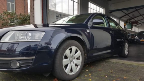 Audi A6 - 3.2 FSi quattro edition Mooiste Youngtimer DEaler met NAP - 1