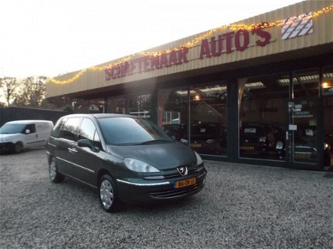 Peugeot 807 - 2.0 SR 7 persoons in super staat en goed onderhouden auto - 1