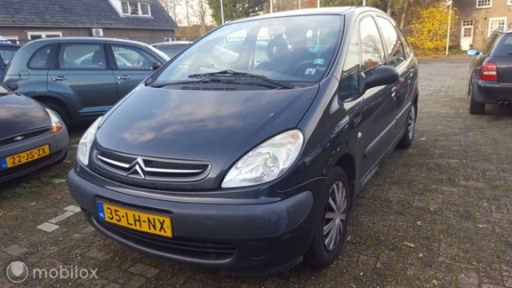 Citroën Xsara Picasso - 1.8i-16V Exclusive/apk tot april 2020/ - 1