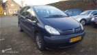 Citroën Xsara Picasso - 1.8i-16V Exclusive/apk tot april 2020/ - 1 - Thumbnail