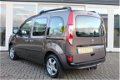 Renault Kangoo Family - 1.2 TCe Expression Start&Stop PRIJS IS RIJKLAAR INCL 6 MAANDEN BOVAG GARANTI - 1 - Thumbnail