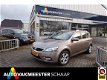 Kia Cee'd - 1.6 CVVT X-ecutive, airco, cruise, trekh, 144dkm. RIJKLAARPRIJS incl nw apk/beurt & 6 mn - 1 - Thumbnail