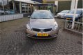 Kia Cee'd - 1.6 CVVT X-ecutive, airco, cruise, trekh, 144dkm. RIJKLAARPRIJS incl nw apk/beurt & 6 mn - 1 - Thumbnail