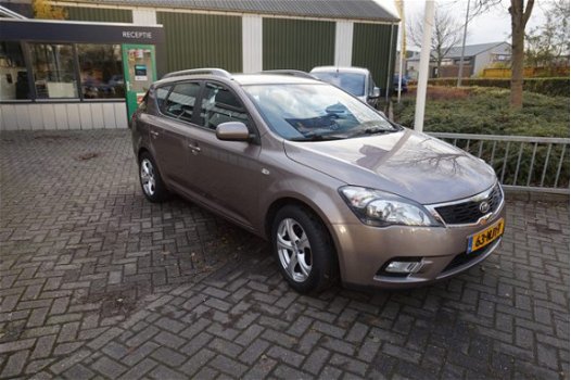 Kia Cee'd - 1.6 CVVT X-ecutive, airco, cruise, trekh, 144dkm. RIJKLAARPRIJS incl nw apk/beurt & 6 mn - 1