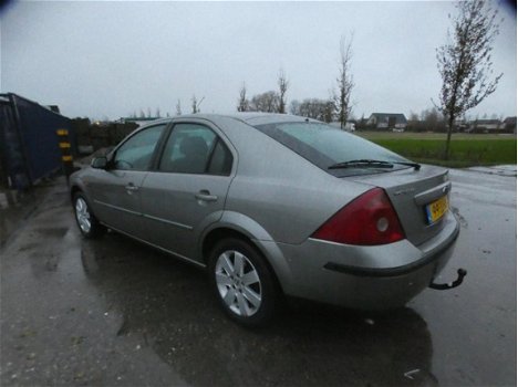 Ford Mondeo - 1.8-16V Collection / CLIMA / CRUISE / LEES ADVERTENTIE - 1