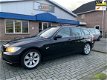 BMW 3-serie Touring - 330d Business Line clima, cruise, Navi, Trekhaak, Leer - 1 - Thumbnail