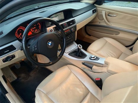 BMW 3-serie Touring - 330d Business Line clima, cruise, Navi, Trekhaak, Leer - 1