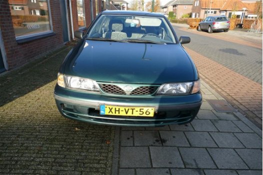 Nissan Almera - 1.6 SR airco - 1