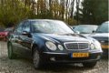 Mercedes-Benz E-klasse - 220 CDI Avantgarde AUT. LEER/NAVI/APK - 1 - Thumbnail