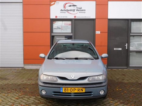 Renault Laguna - 2.0 RXE AUTOMAAT APK AIRCO ELEK RAMEN CNTRL NAP - 1