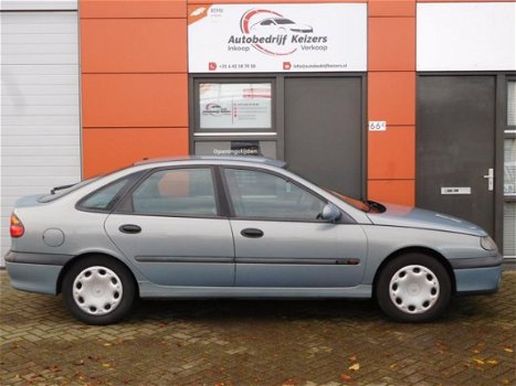 Renault Laguna - 2.0 RXE AUTOMAAT APK AIRCO ELEK RAMEN CNTRL NAP - 1